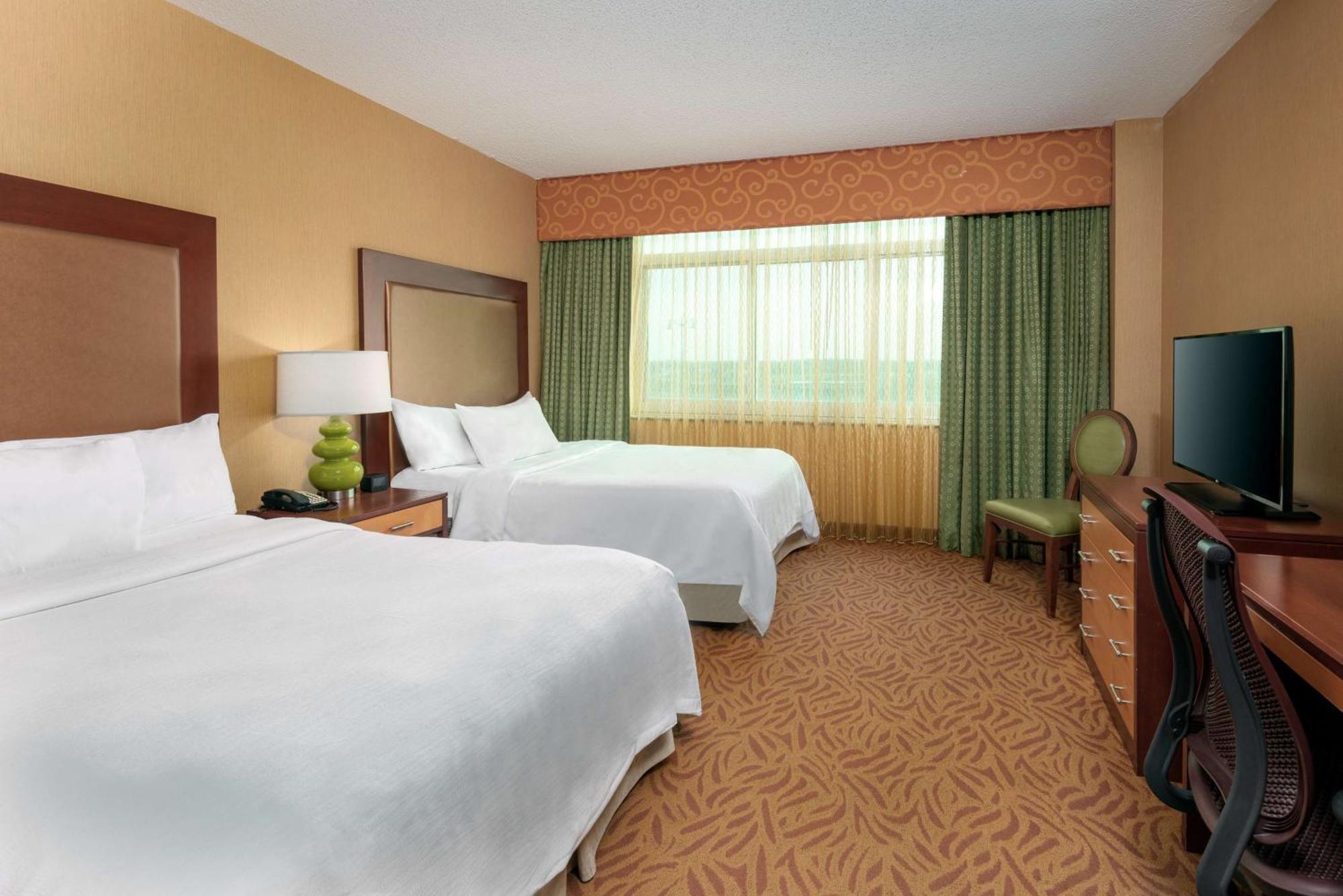 Embassy Suites Omaha- La Vista/ Hotel & Conference Center Exterior photo