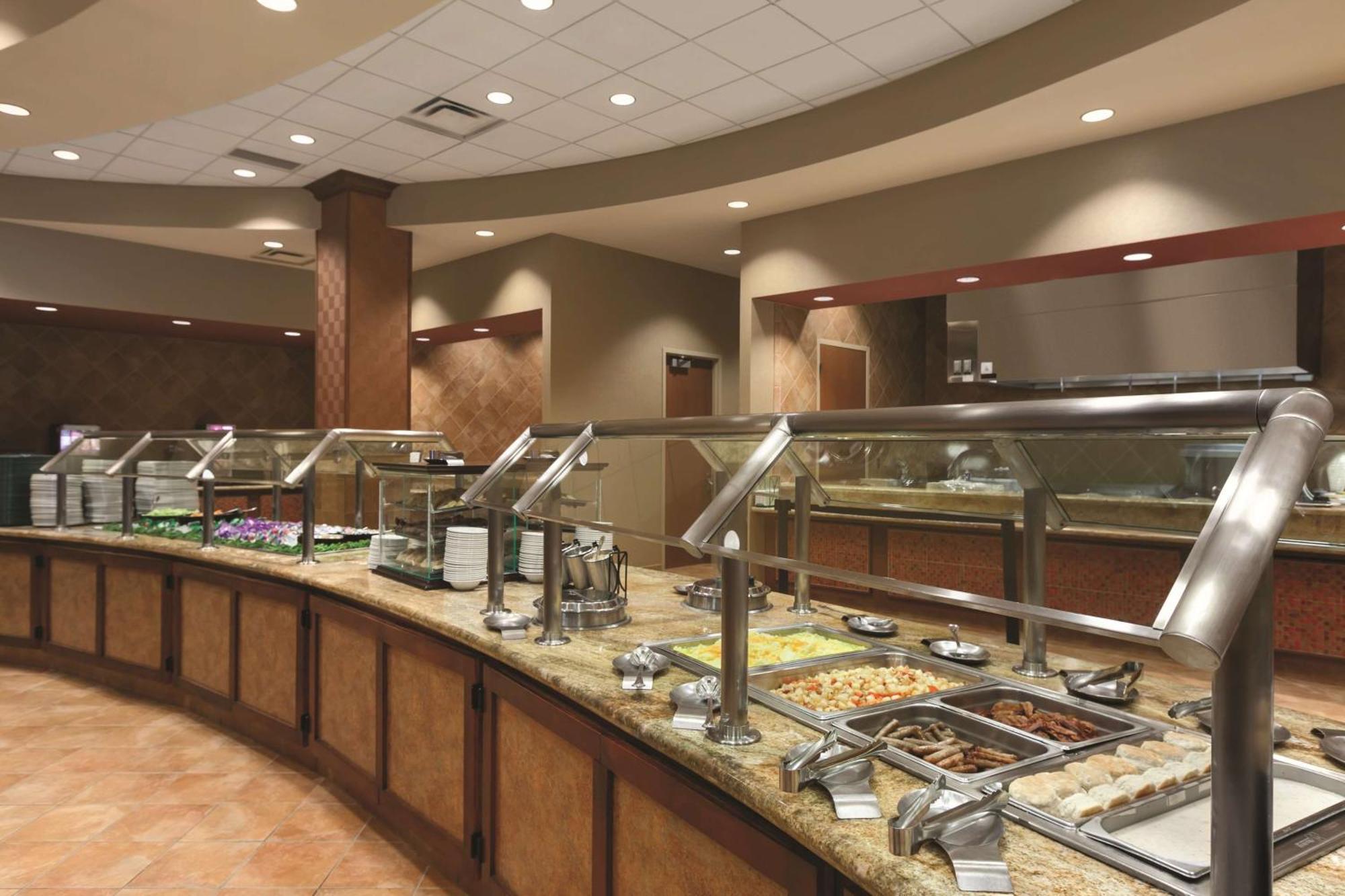 Embassy Suites Omaha- La Vista/ Hotel & Conference Center Exterior photo